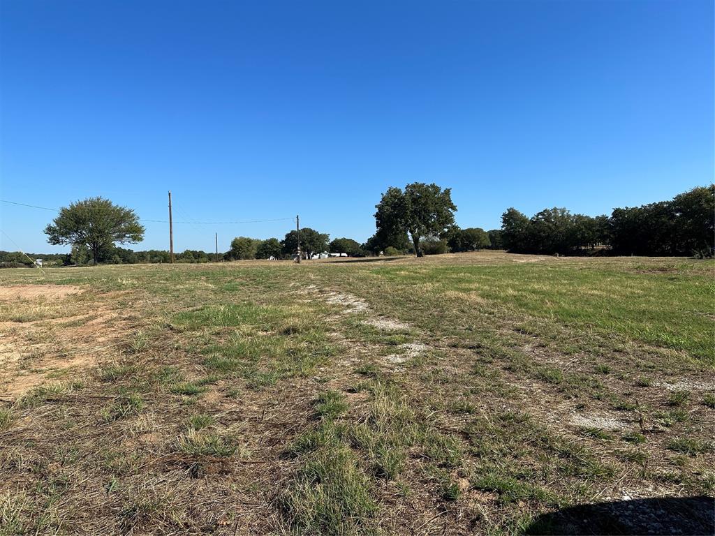 1635 Russell Bend Road Property Photo 2