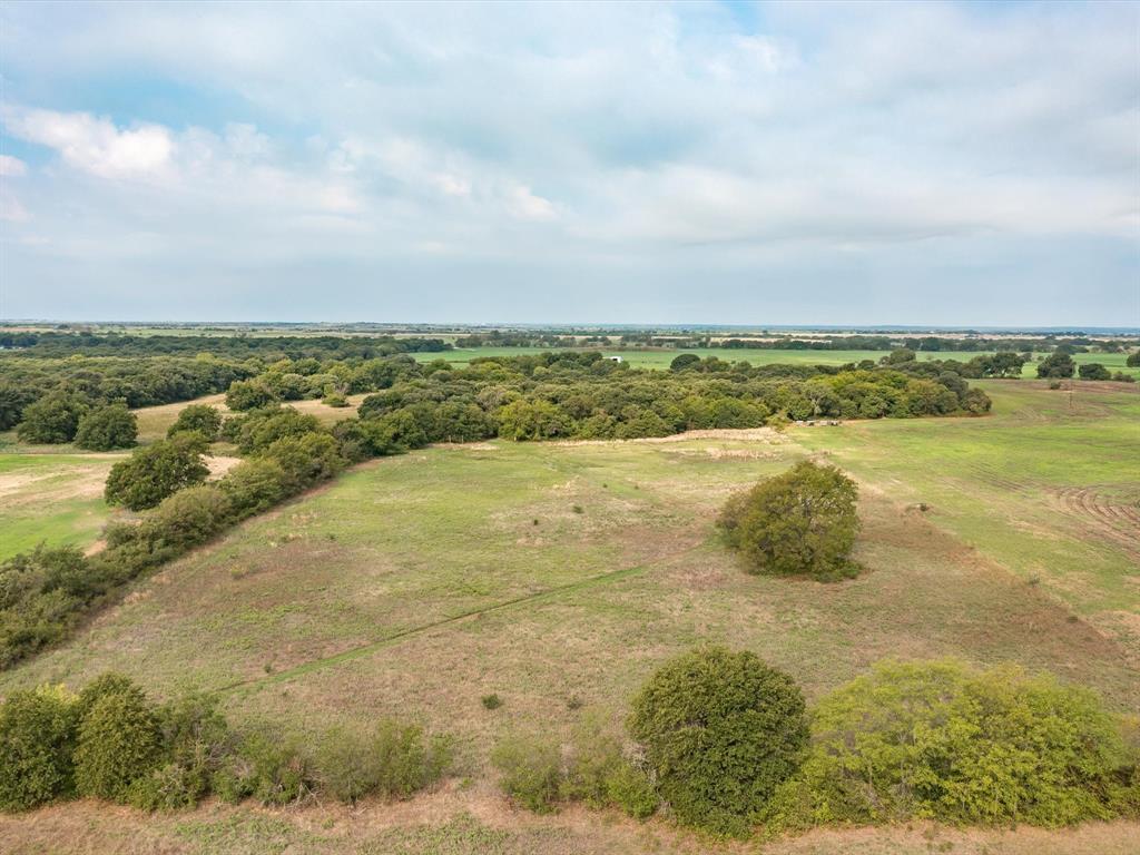 2699 Fm 103 Road Property Photo 6