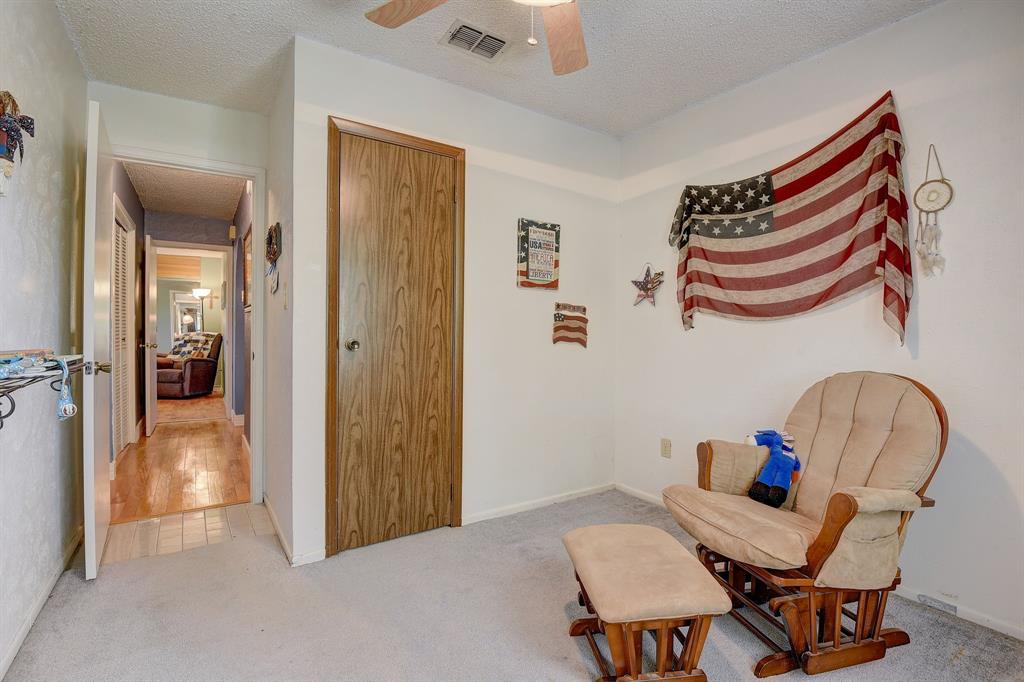 3224 Fm 2048 Property Photo 14