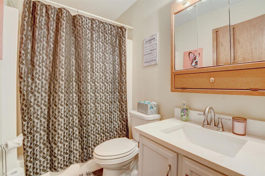 3224 Fm 2048 Property Photo 18