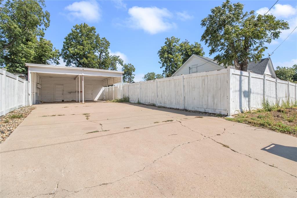 1516 S Colorado Street Property Photo 6
