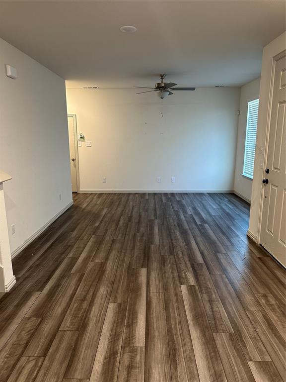 5118 Springlake Parkway Property Photo 4