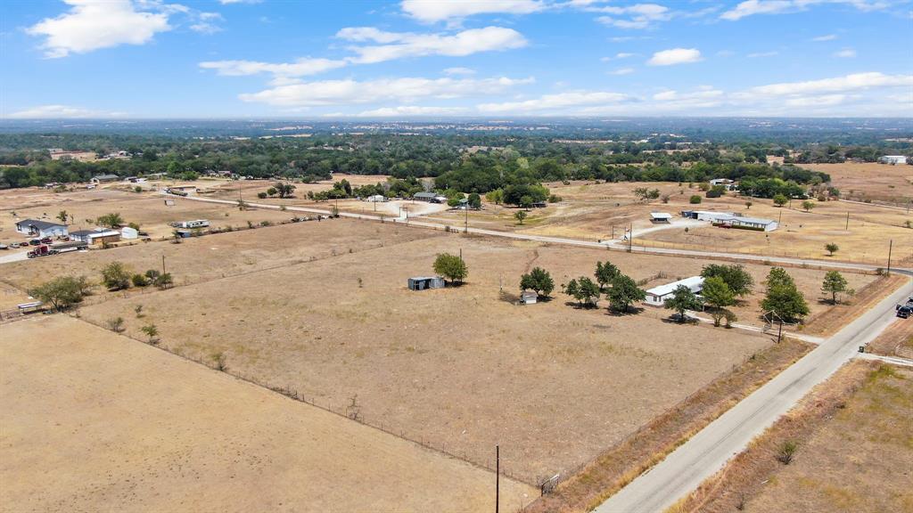 139 Mission Road Property Photo