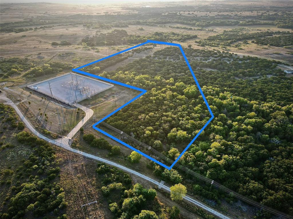 463 Fall Creek Highway Property Photo 3