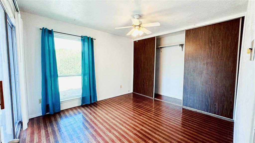 10520 Las Brisas Drive Property Photo 11