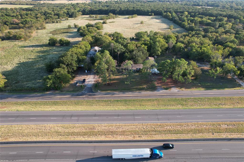 2733 Interstate Highway 30 Property Photo 1