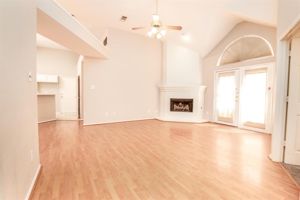 3273 Green Court Property Photo 5