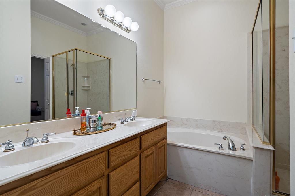 530 Rebecca Drive Property Photo 9
