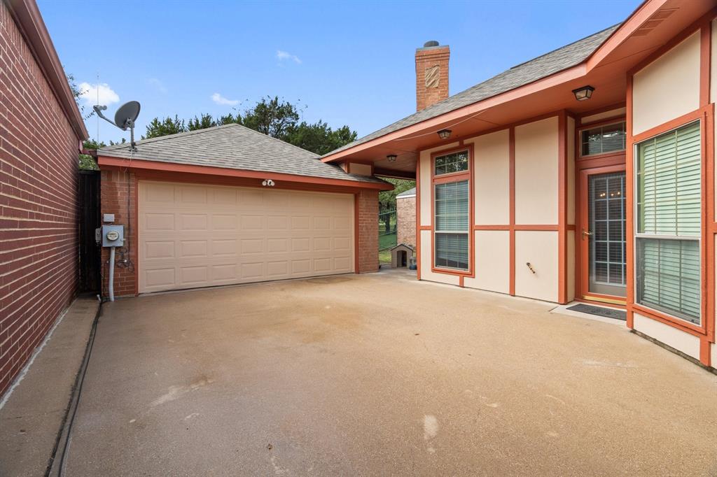 530 Rebecca Drive Property Photo 25