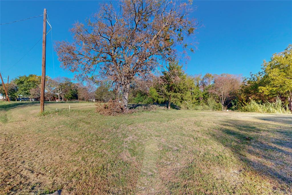 206 Houston Street Property Photo 3