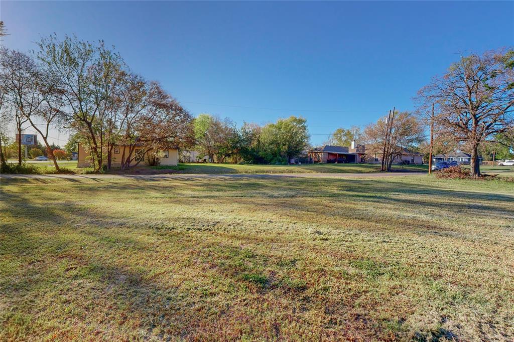 206 Houston Street Property Photo 10