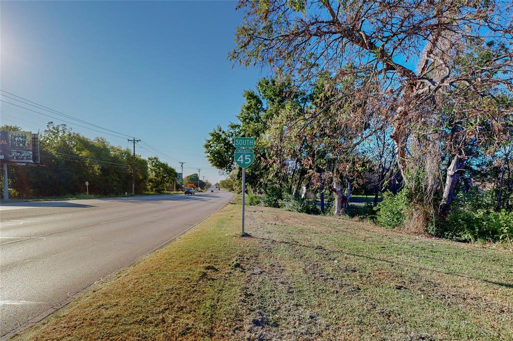 206 Houston Street Property Photo 11