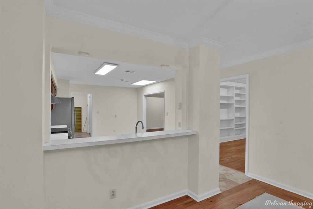 54 Tealwood Street Property Photo 10