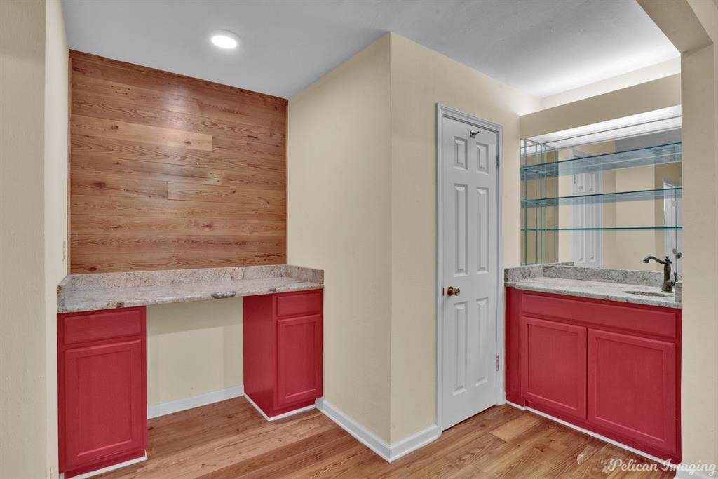 54 Tealwood Street Property Photo 22