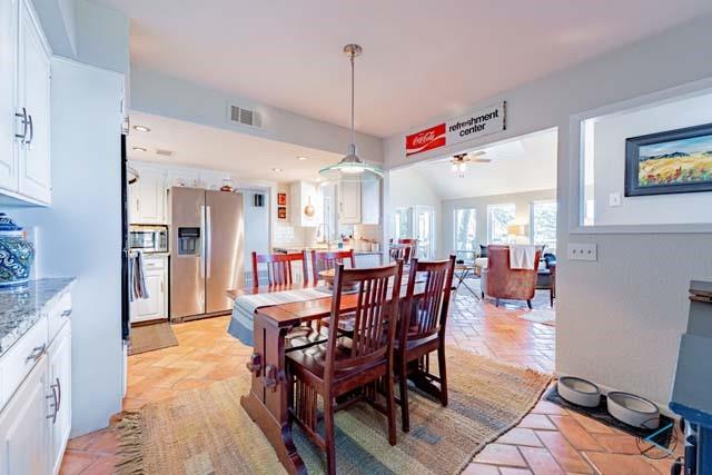 333 Beachside Drive Property Photo 10