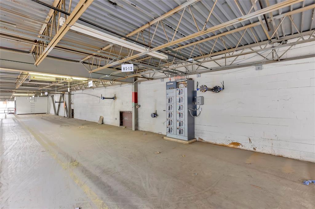 1001 Ed Rutherford Road Property Photo 13