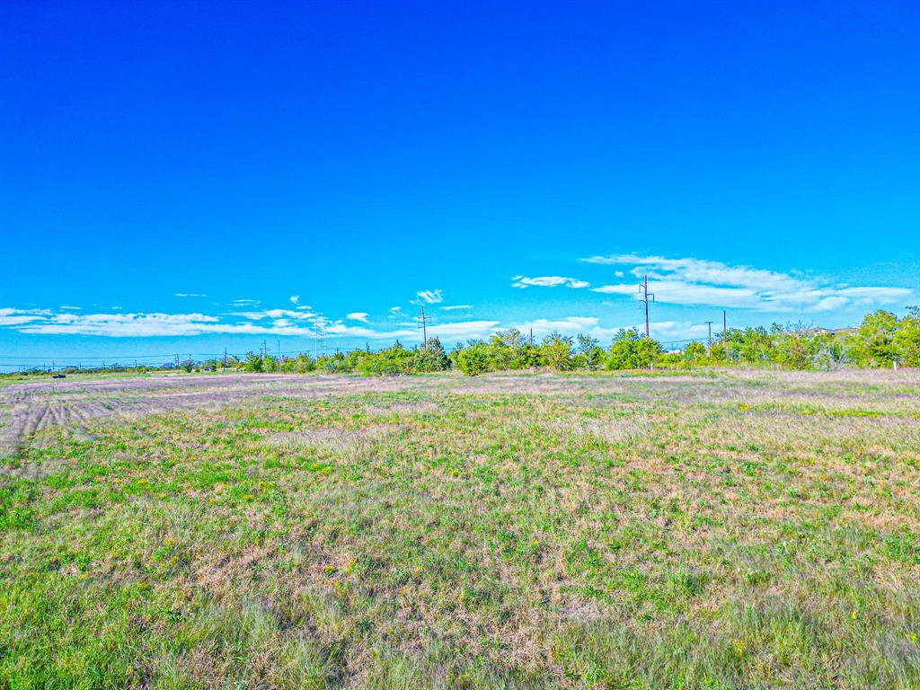 4115 W State Highway 31 Property Photo 7