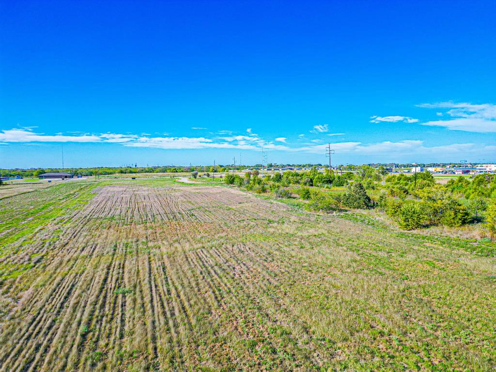 4115 W State Highway 31 Property Photo 8