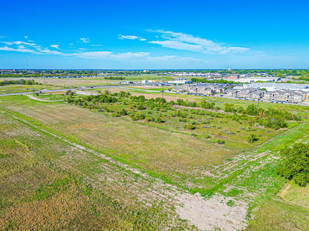 4115 W State Highway 31 Property Photo 15