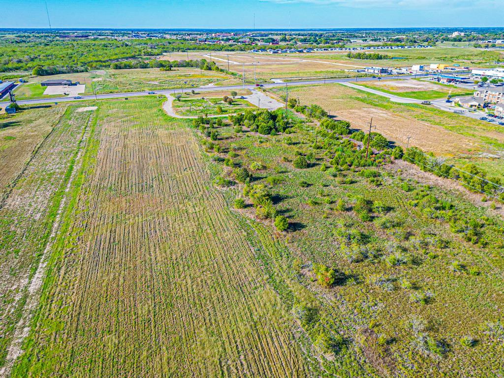 4115 W State Highway 31 Property Photo 25