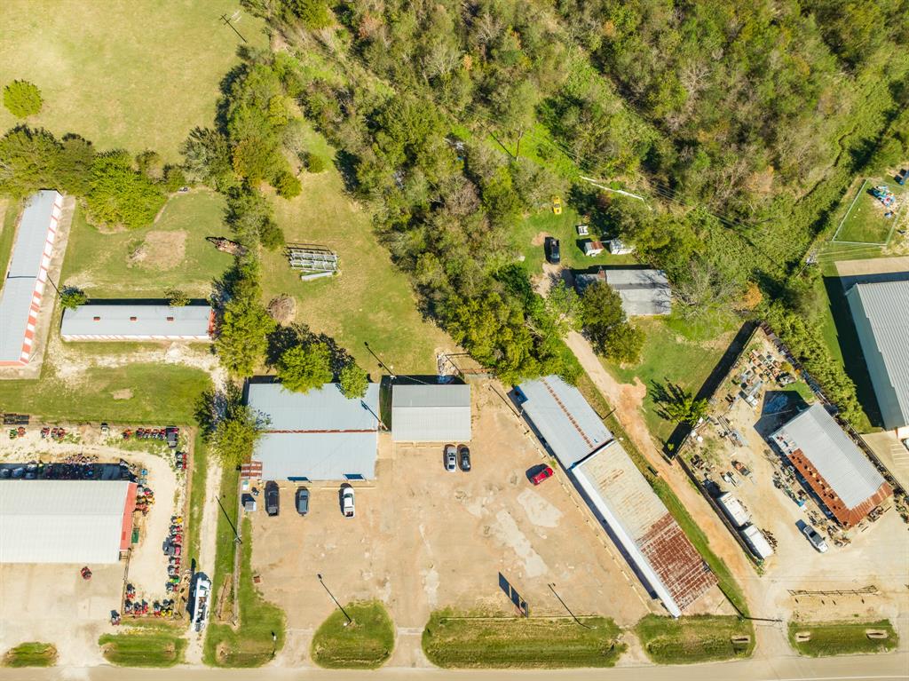 1335 E Milam Street Property Photo 4