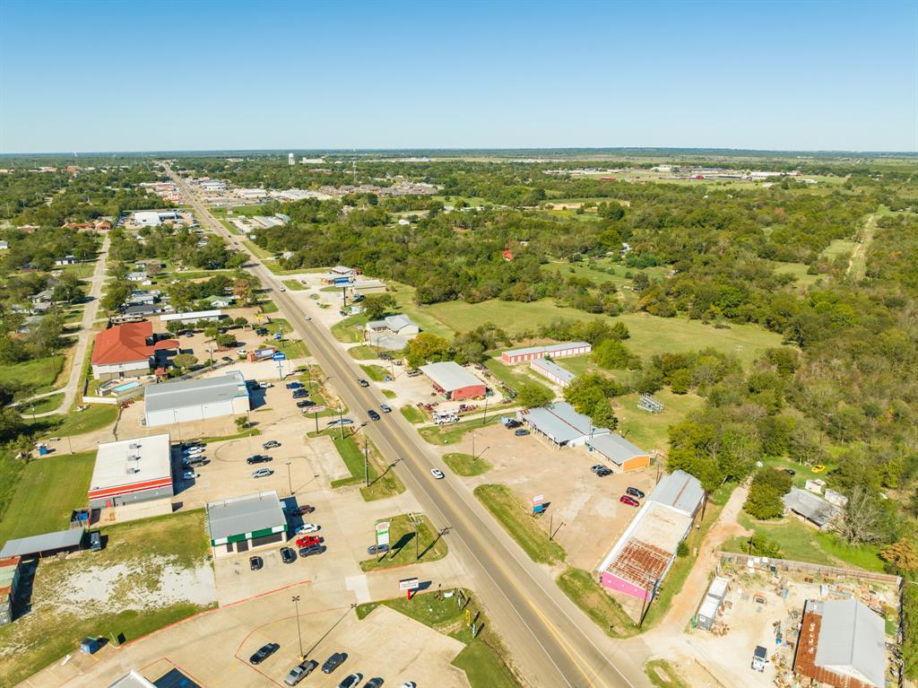 1335 E Milam Street Property Photo 8