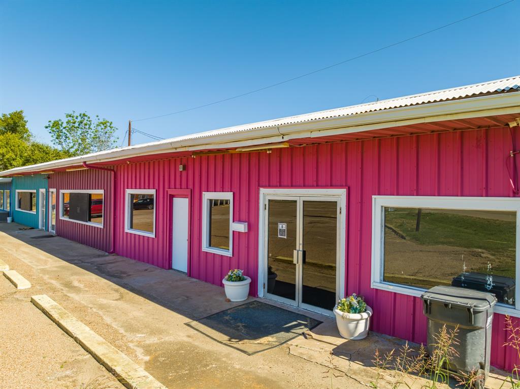 1335 E Milam Street Property Photo 19