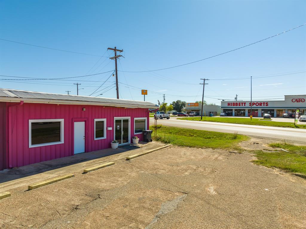 1335 E Milam Street Property Photo 20