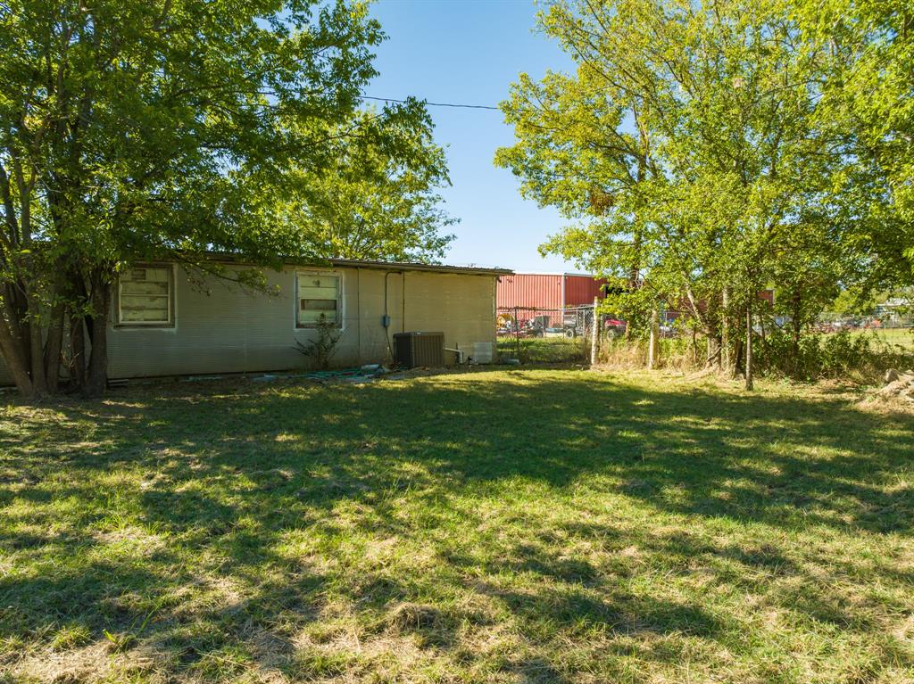 1335 E Milam Street Property Photo 27