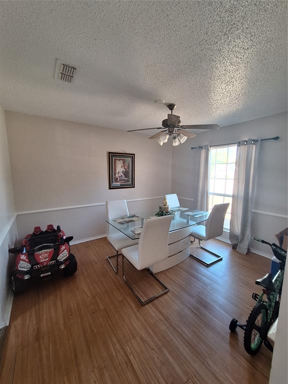 3405 Plantation Lane Property Photo 4