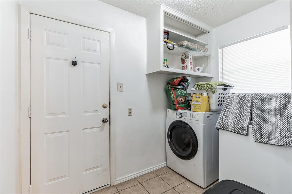 6300 Wheaton Drive Property Photo 6
