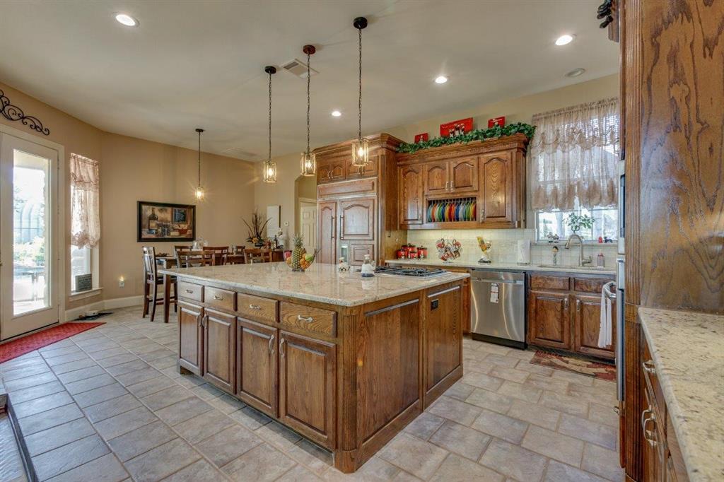 9777 Kendall Circle Property Photo 10