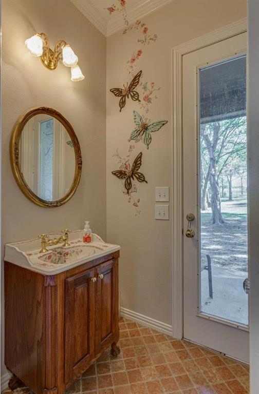 9777 Kendall Circle Property Photo 16