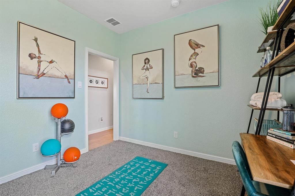 8913 Boulder Oak Boulevard Property Photo 13