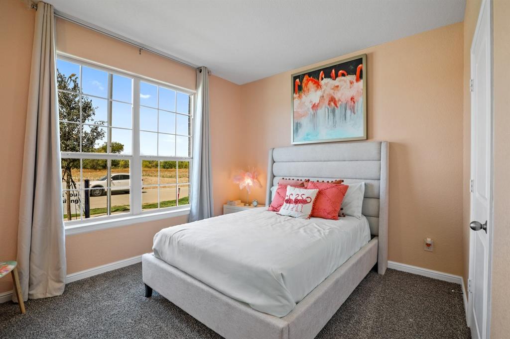 8913 Boulder Oak Boulevard Property Photo 20