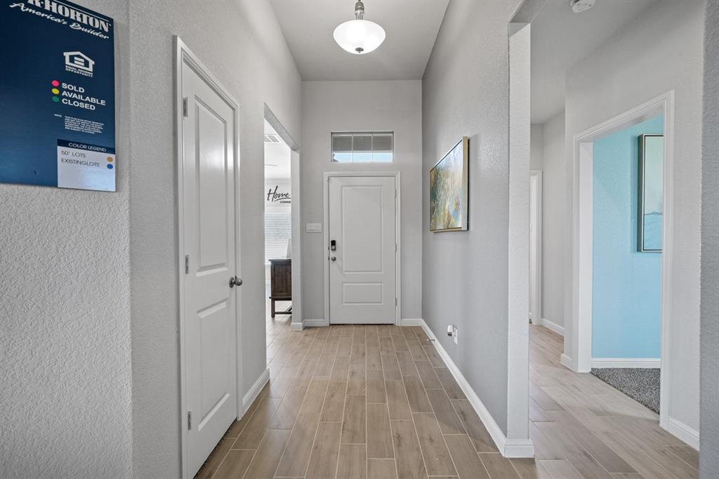 8913 Boulder Oak Boulevard Property Photo 26