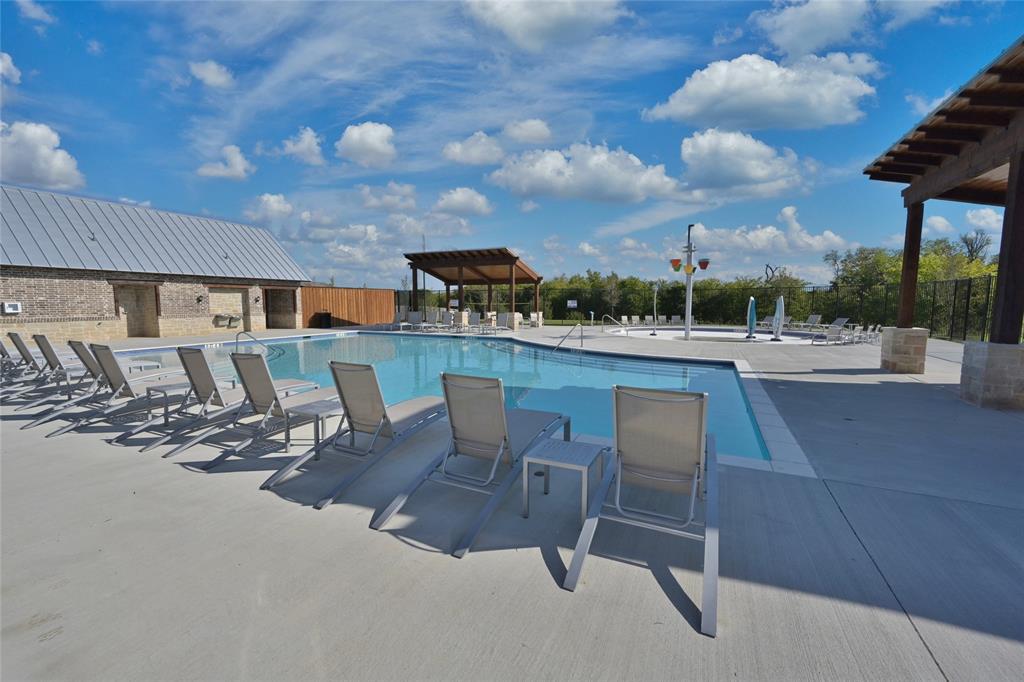 8913 Boulder Oak Boulevard Property Photo 31