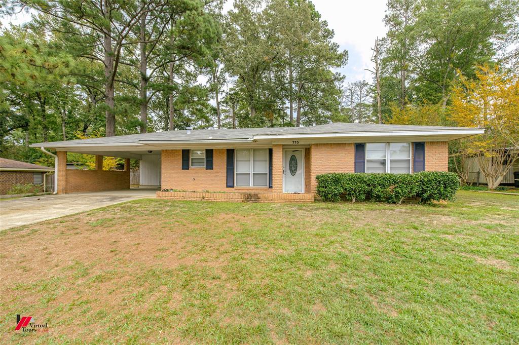 715 9th Street Property Photo 2