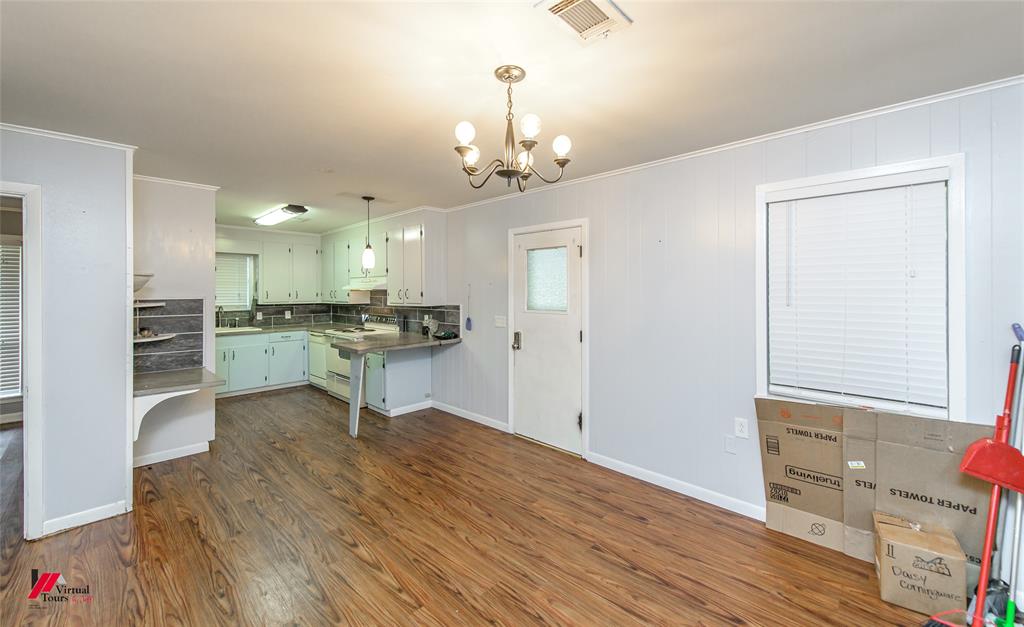 715 9th Street Property Photo 13