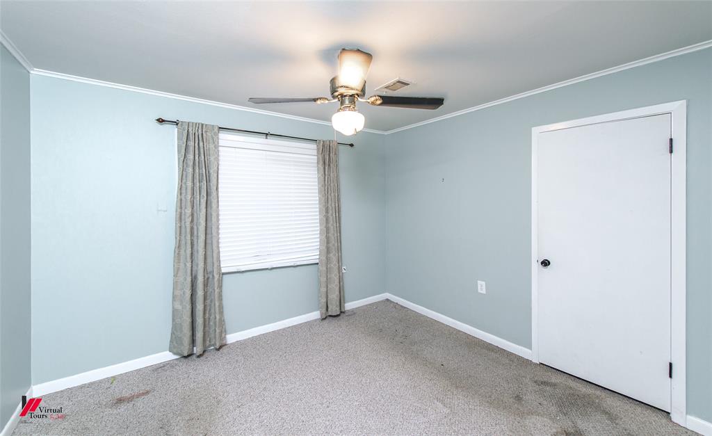715 9th Street Property Photo 20
