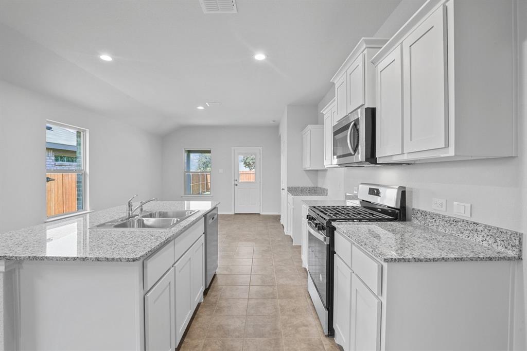 180 Running River Drive Property Photo 3