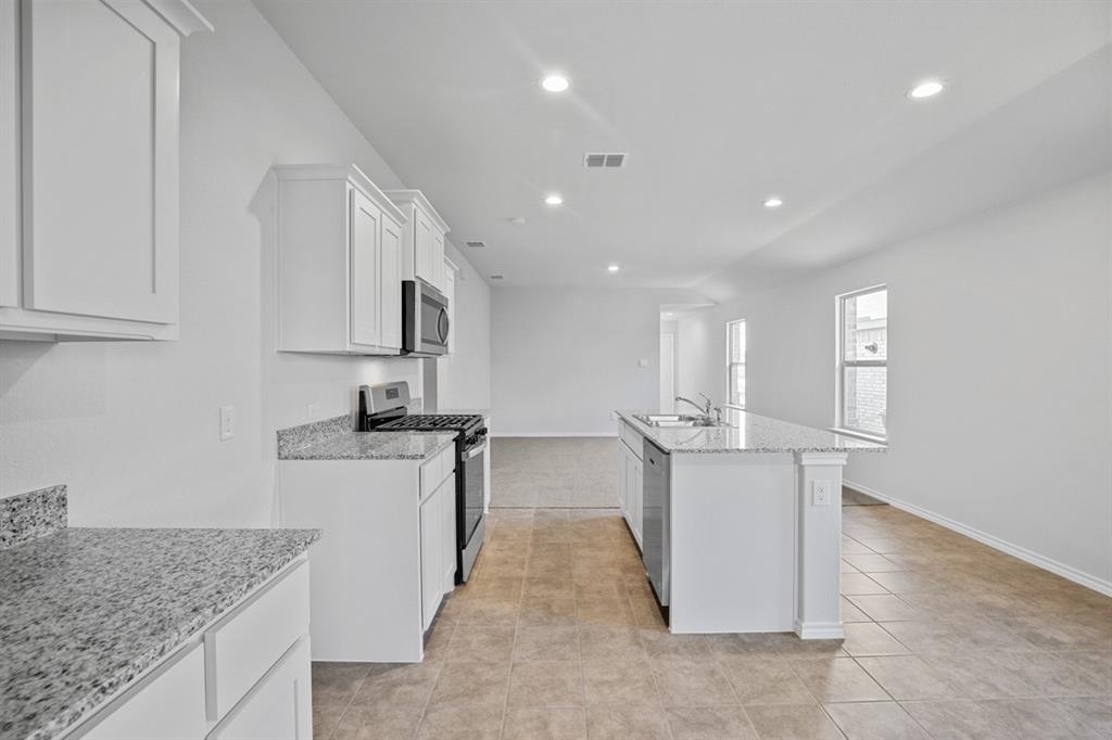 180 Running River Drive Property Photo 4