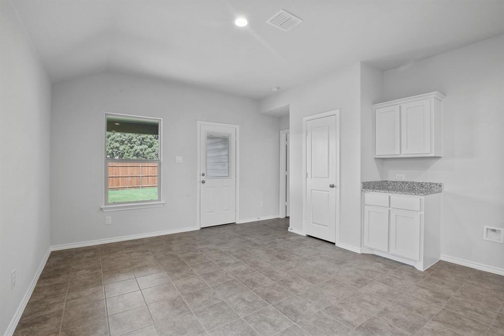 180 Running River Drive Property Photo 9