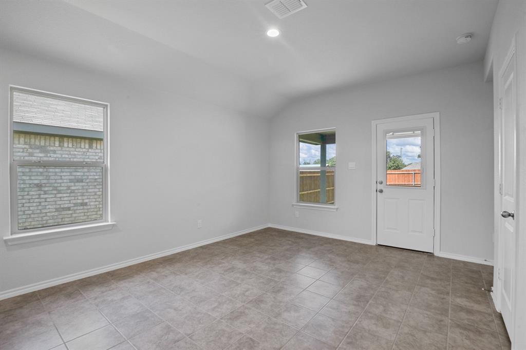 180 Running River Drive Property Photo 12