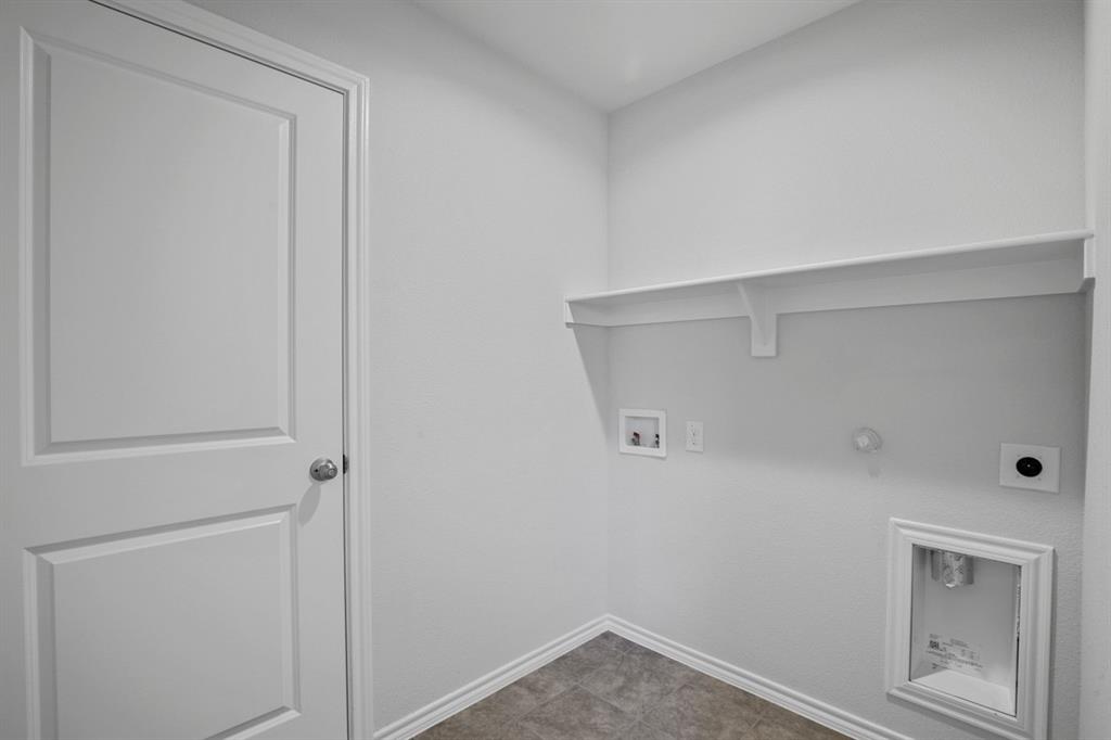 180 Running River Drive Property Photo 30