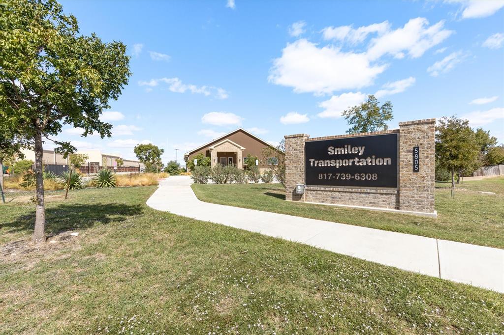 5805 Starnes Road Property Photo 1