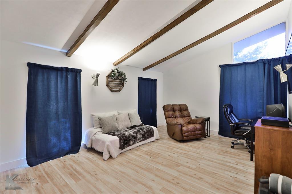 2034 Robin Road Property Photo 20