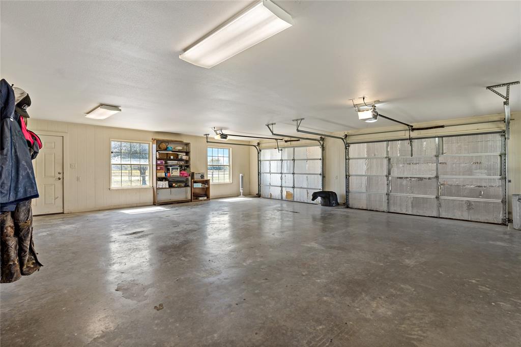 15 County Road 1227 Property Photo 16