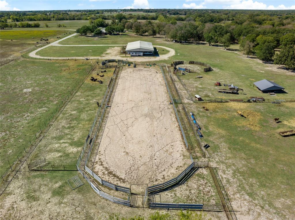 15 County Road 1227 Property Photo 18