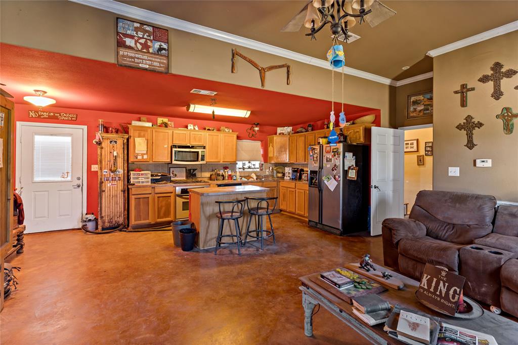 15 County Road 1227 Property Photo 24